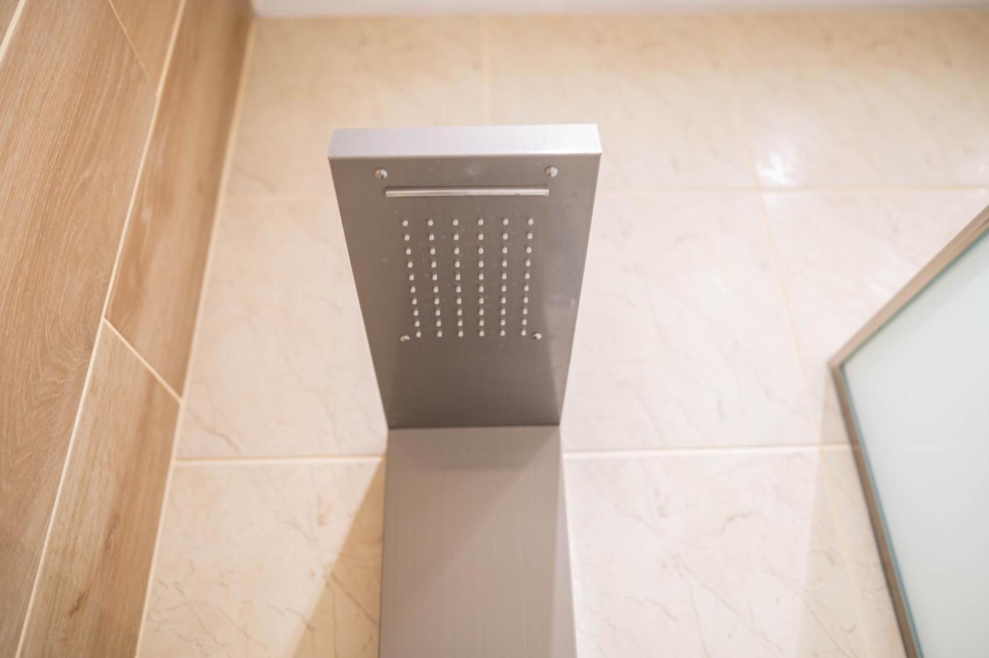 Kosnian City Suites B Ngoại thất bức ảnh